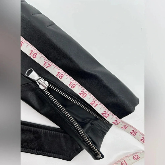 French Connection 100% Real leather jacket Black Motorcycle Look Size 4 - Picture 13 of 14